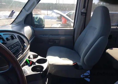 2006 Ford E-350 Super Duty Chateau/Xl/Xlt from USA, damaged, VIN 1FBNE31LX6HB32439